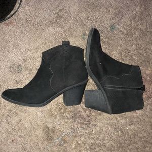 Time And Tru Black Ankle Boots